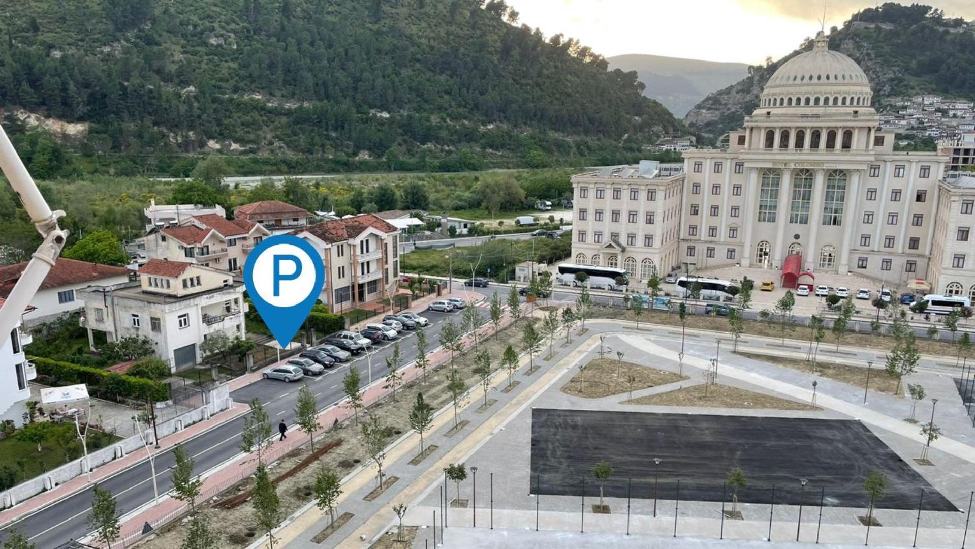 Berat City Panorama 1 Kültér fotó
